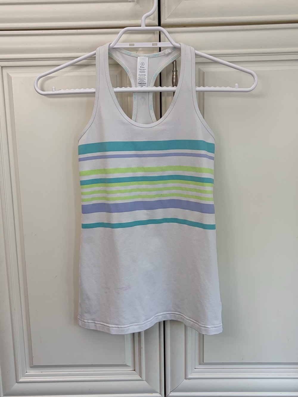Ivivva by Lululemon girl’s tank top
